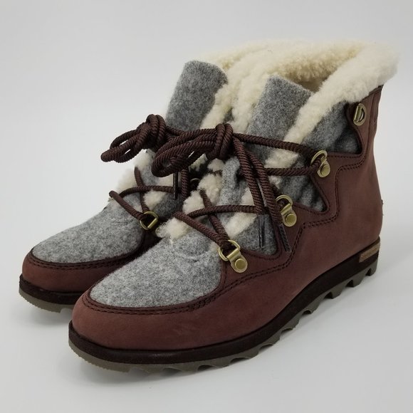 Sorel SneakChic Alpine Winter Boots with Shearling - Picture 2 of 9